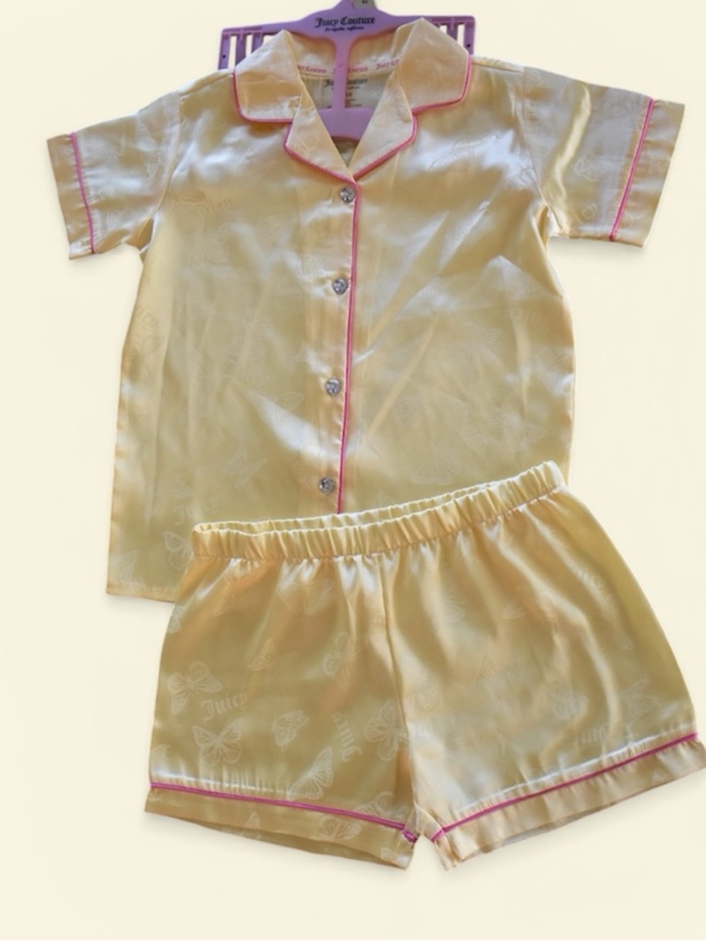 JUICY COUTURE Yellow Girls' Satin Pajama Set with Pink Trim - Picture 2 of 3